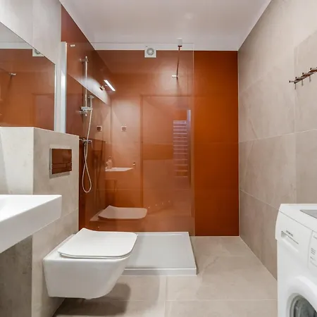 Lighthouse - Jantar 20 * Kołobrzeg