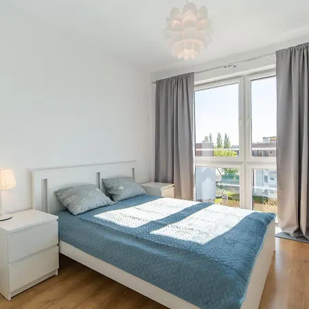 Lighthouse - Jantar 20 * Kolobrzeg